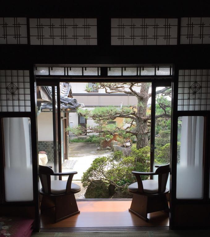 Guesthouse En Omihachiman Eksteriør billede